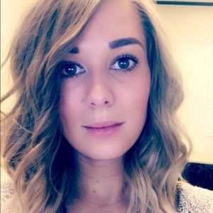 Meet your Posher, Jocelyn